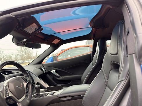 Used 2014 Chevrolet Corvette Stingray Coupe image 16