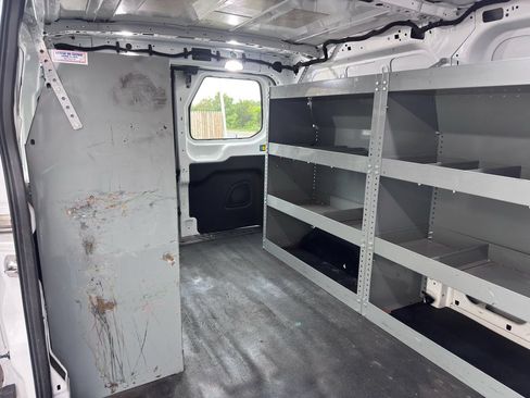 Used 2020 Ford Transit 250 Low Roof AWD image 33