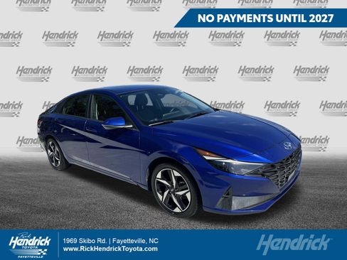 Used 2023 Hyundai Elantra Limited w/ Cargo Package FWD image 1