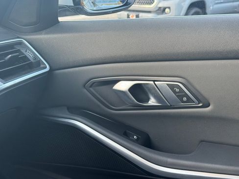 Used 2019 BMW 330i xDrive Sedan image 33