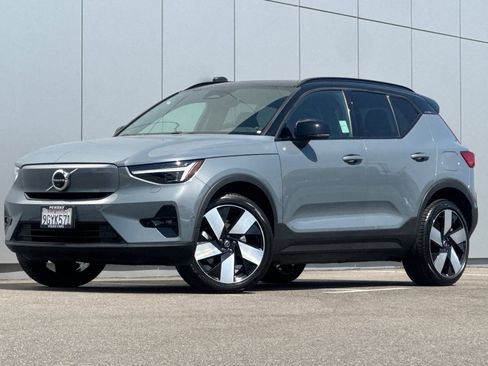 Used 2023 Volvo XC40 Recharge Ultimate AWD/4WD image 1