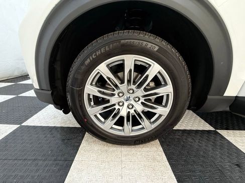 New 2026 Ford Explorer Active w/ Active Comfort Package image 11