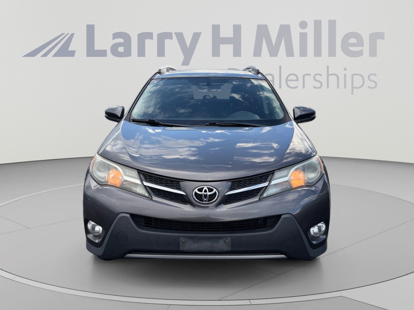 Used 2015 Toyota RAV4 XLE AWD/4WD image 8