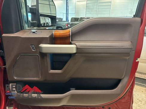 Used 2017 Ford F250 King Ranch w/ King Ranch Ultimate Package image 21