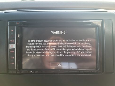 Used 2012 RAM 2500 SLT image 12