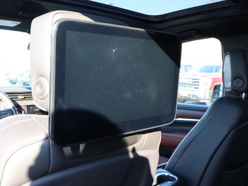 Certified 2024 GMC Yukon Denali Ultimate image 22