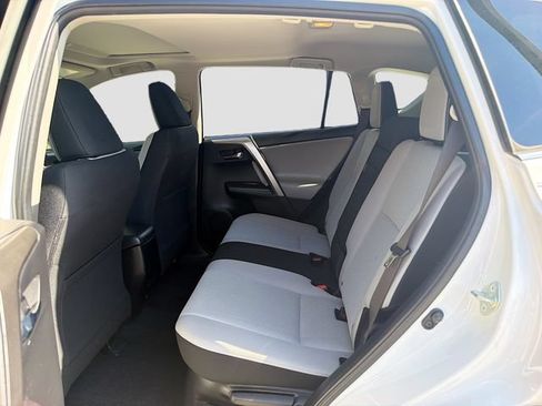 Used 2018 Toyota RAV4 XLE w/ Convenience Package AWD/4WD image 20