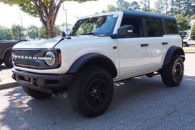 Certified 2023 Ford Bronco Wildtrak AWD/4WD image 3