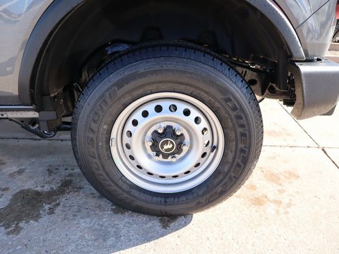 New 2025 Ford Bronco 4-Door image 18