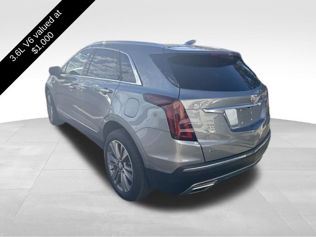 Used 2025 Cadillac XT5 Premium Luxury w/ Technology Package AWD/4WD image 8