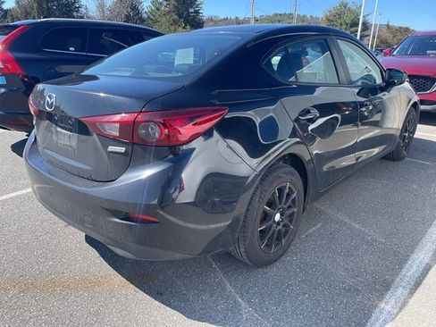 Used 2016 MAZDA MAZDA3 i Sport image 9