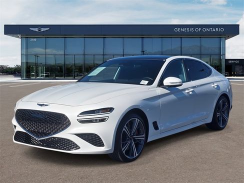 Used 2025 Genesis G70 3.3T Advanced image 3