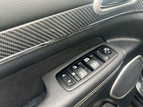 Used 2014 Jeep Grand Cherokee SRT8 w/ Luxury Group II image 23