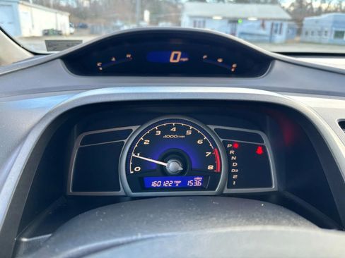 Used 2010 Honda Civic LX image 29