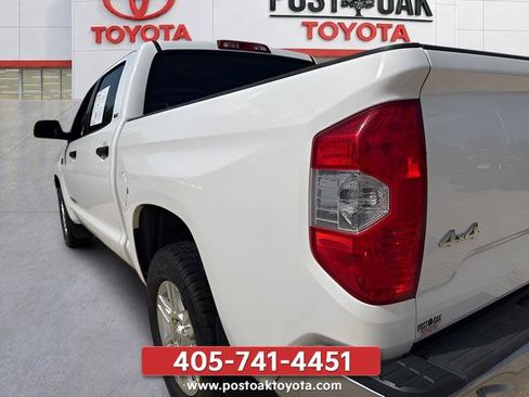 Used 2019 Toyota Tundra SR5 w/ SR5 Upgrade Package AWD/4WD image 20