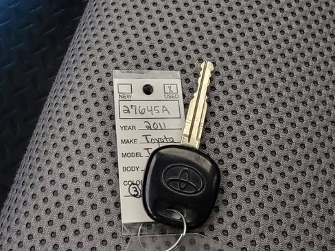 Used 2011 Toyota Tacoma 4x4 Double Cab image 30