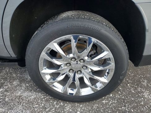 Used 2024 GMC Yukon Denali image 37