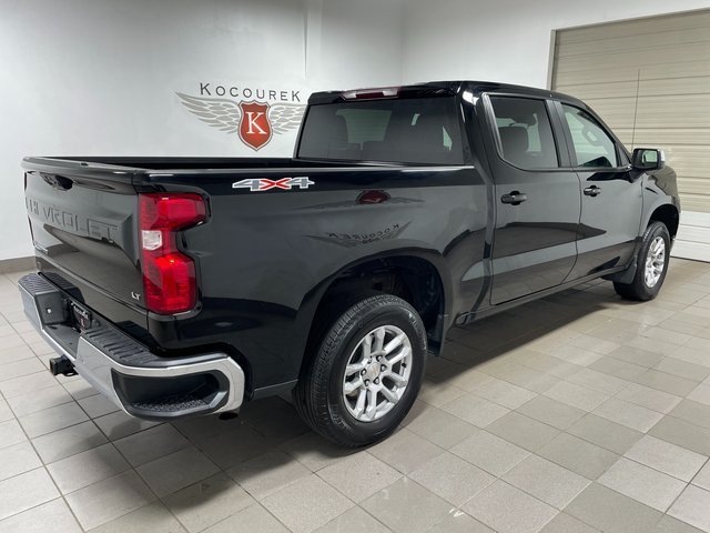 Used 2024 Chevrolet Silverado 1500 LT AWD/4WD image 6
