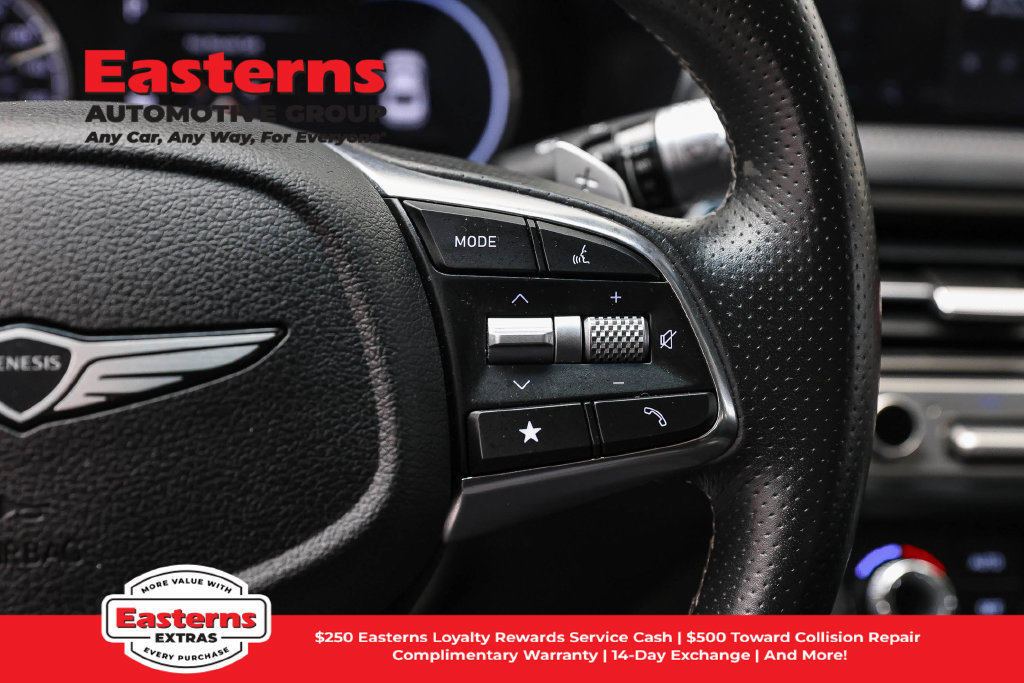 Used 2025 Genesis G70 2.5T RWD image 17