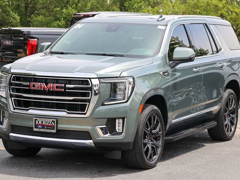 Used 2024 GMC Yukon SLT w/ SLT Luxury Package AWD/4WD image 26