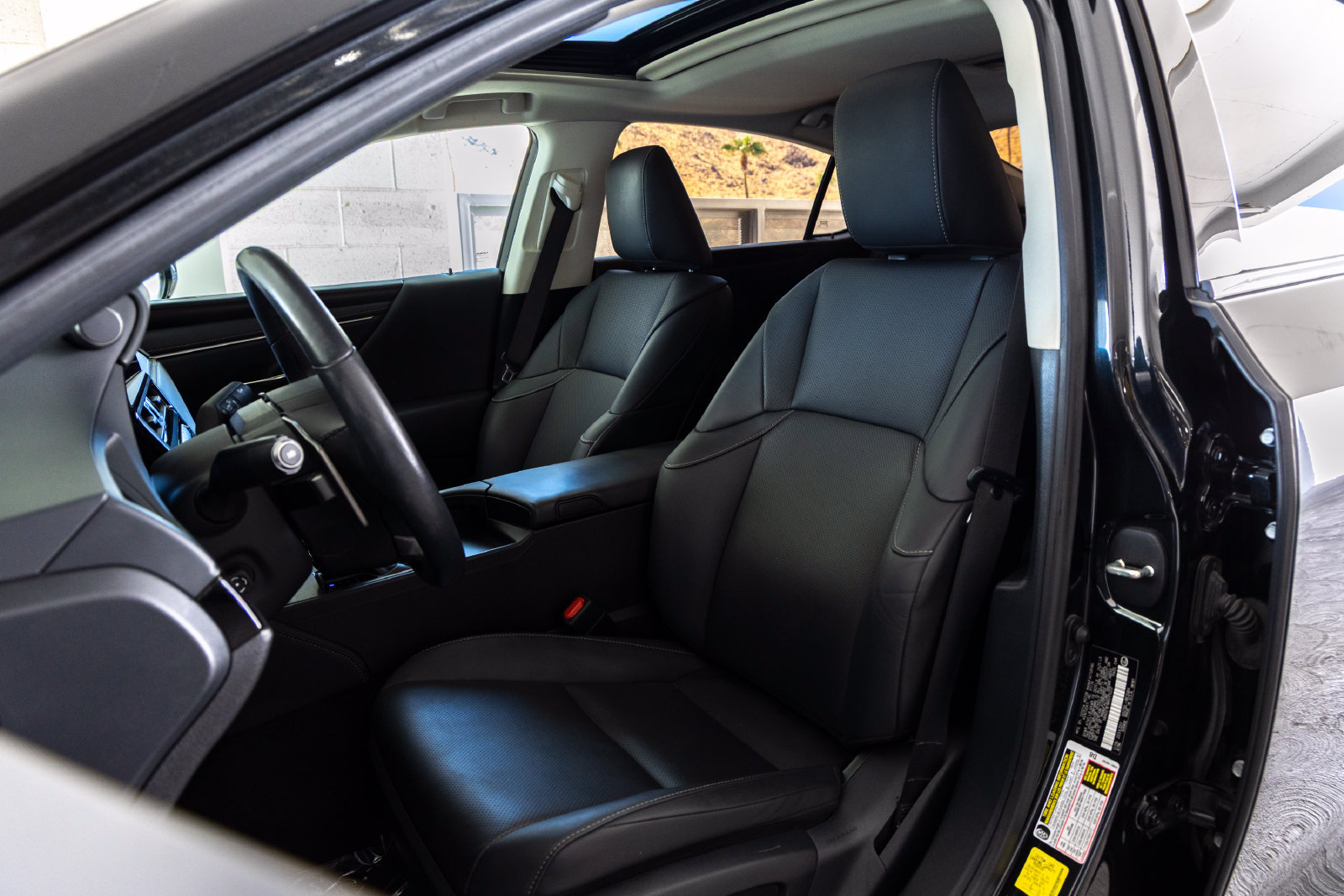 Used 2024 Lexus ES 350 w/ Premium Package FWD image 19