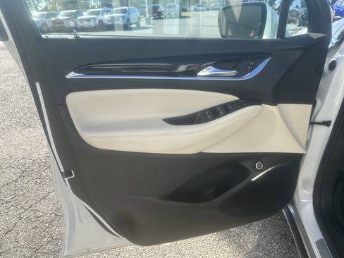 Used 2022 Buick Enclave Essence w/ Experience Buick Package image 14