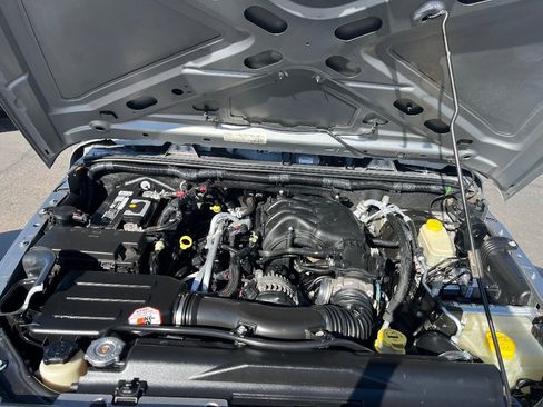 Used 2017 Jeep Wrangler Unlimited Sport w/ Quick Order Package 24S image 33