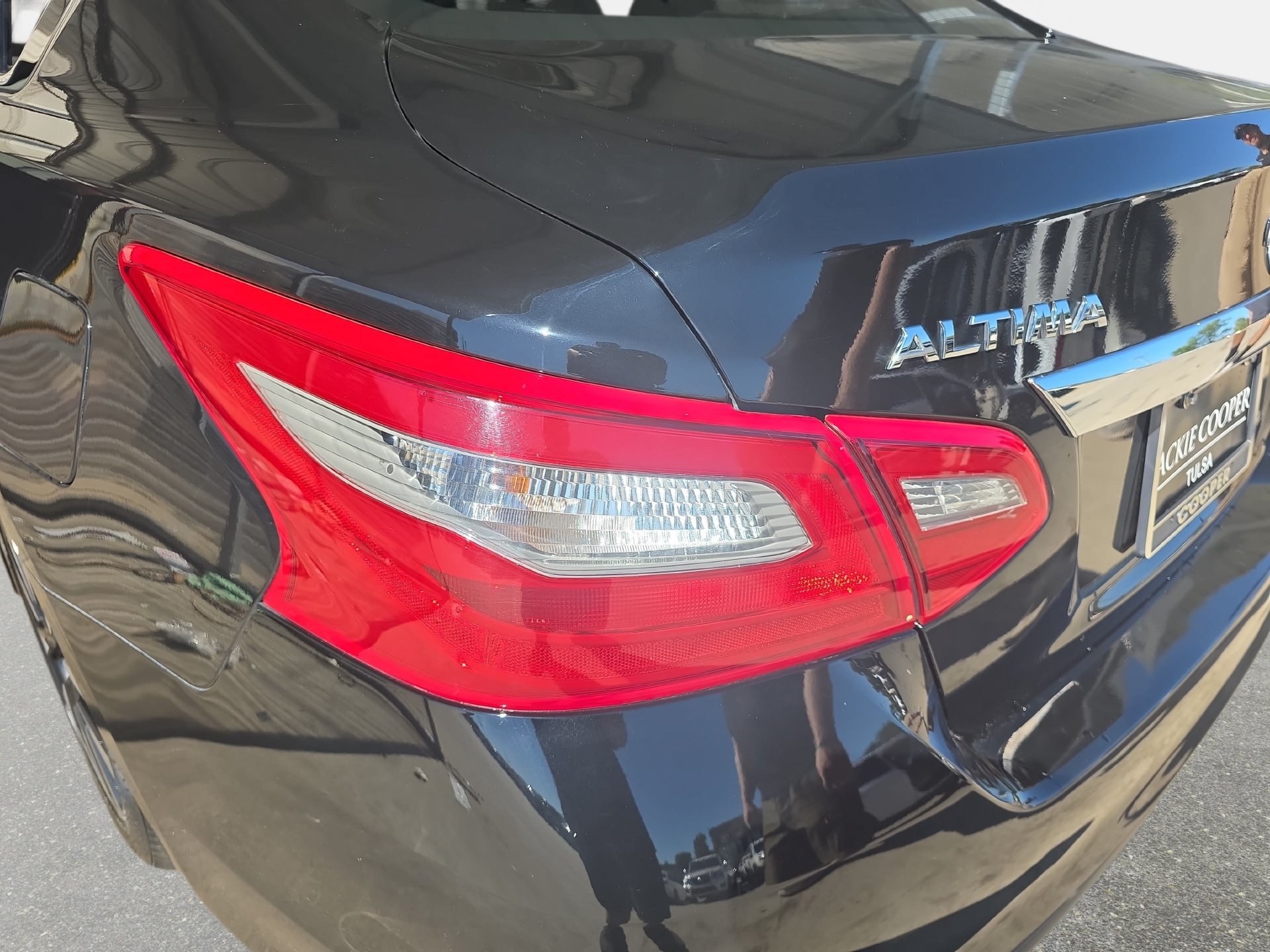 Used 2018 Nissan Altima 2.5 SL FWD image 31