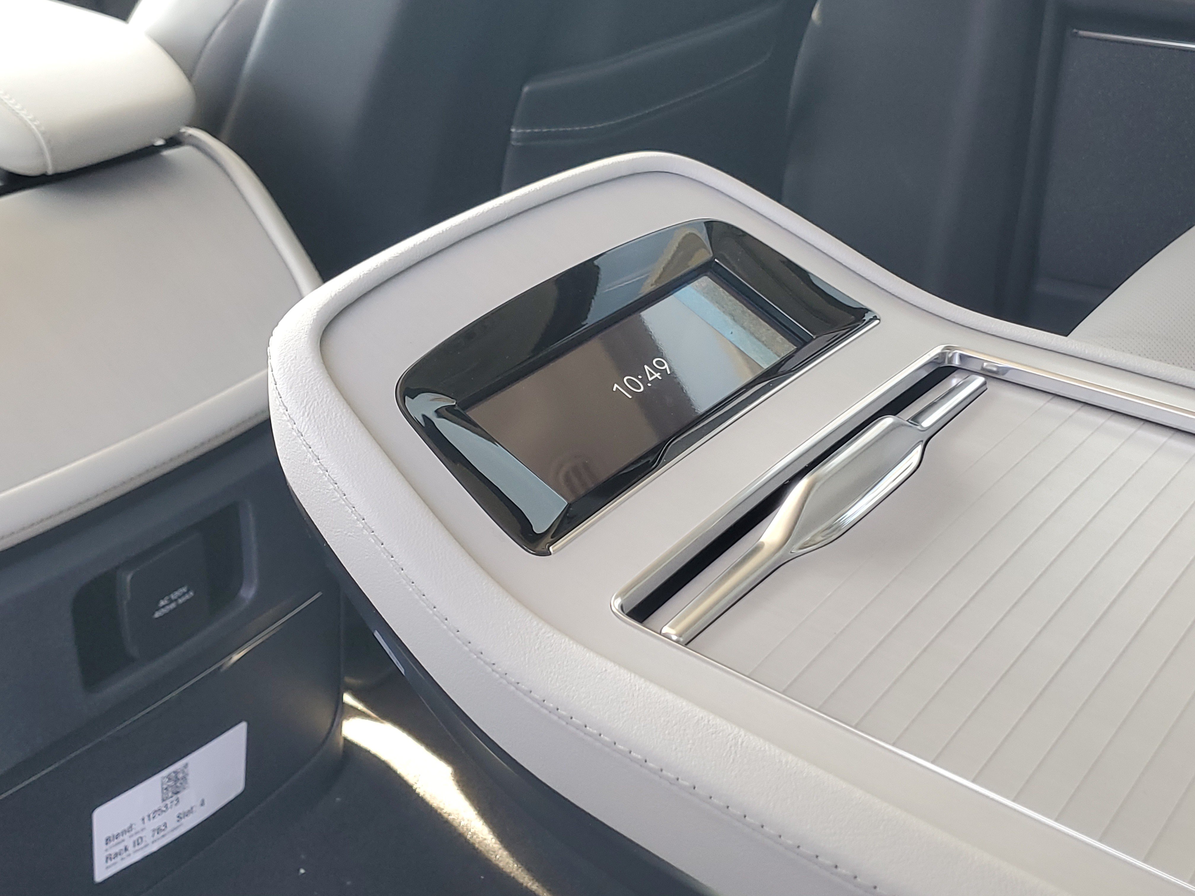 New 2026 Lincoln Navigator Reserve AWD/4WD image 29