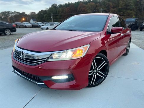 Used 2016 Honda Accord Sport image 15