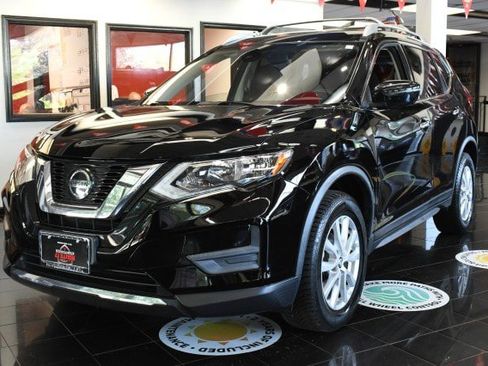 Used 2019 Nissan Rogue SV AWD/4WD image 1