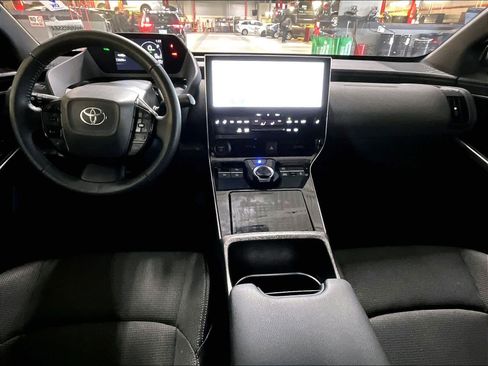 Used 2024 Toyota bZ4X XLE w/ Weather Package image 21