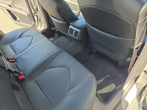 Used 2024 Toyota Camry XSE FWD image 11
