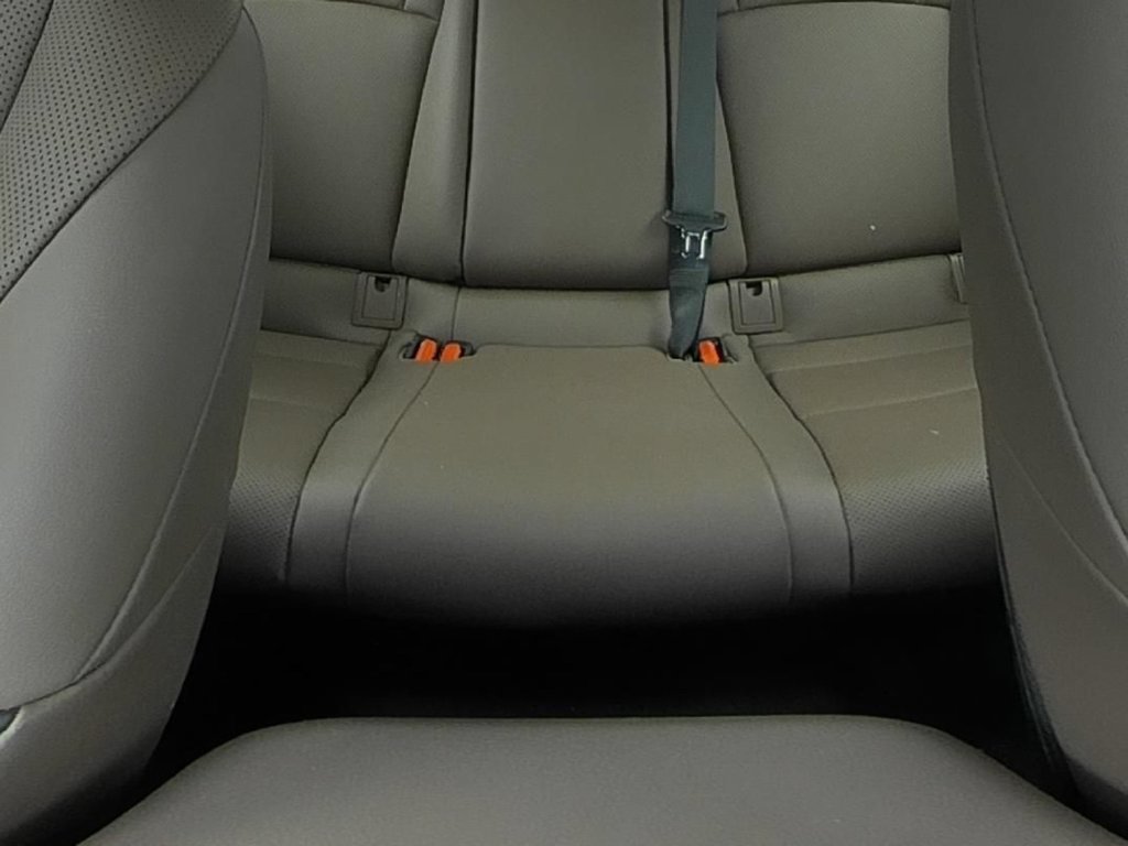 Used 2024 Lexus ES 350 w/ Premium Package FWD image 13
