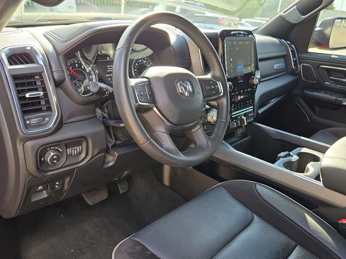 Used 2024 RAM 1500 Laramie AWD/4WD image 13