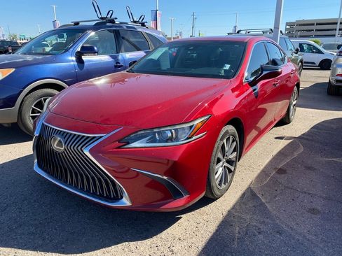 Used 2019 Lexus ES 350 F Sport w/ Accessory Package 2 image 3