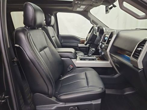 Used 2018 Ford F150 Lariat w/ Equipment Group 502A Luxury image 22