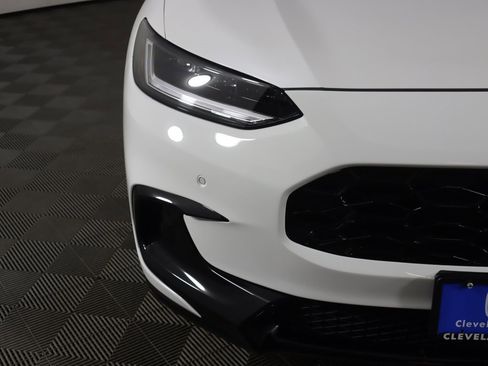 Used 2025 Honda HR-V EX-L image 13