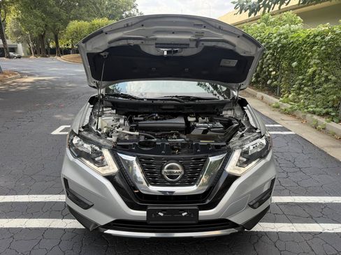 Used 2019 Nissan Rogue S w/ Special Edition Package FWD image 26