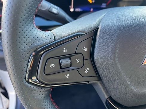 Certified 2024 Chevrolet Trax RS w/ Sunroof Package image 14