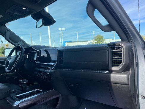 Used 2024 Chevrolet Silverado 1500 LTZ image 16