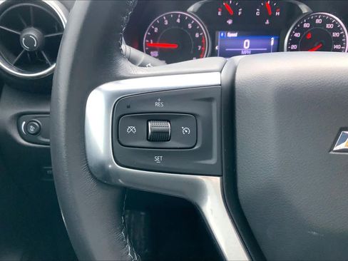 Used 2020 Chevrolet Blazer LT image 21