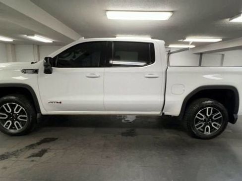 Certified 2024 GMC Sierra 1500 AT4 w/ Technology Package AWD/4WD image 5