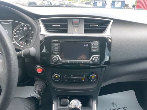 Used 2017 Nissan Sentra SV FWD image 6
