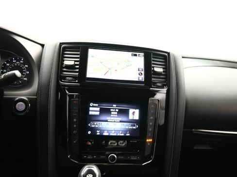 Used 2020 INFINITI QX80 Luxe w/ Proassist Package image 14