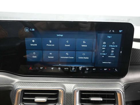 Used 2024 Ford Mustang Premium image 14