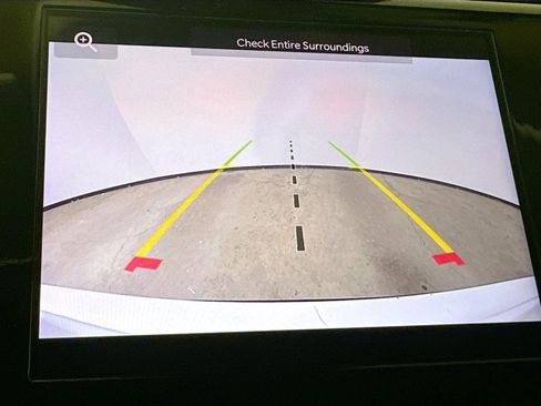 Used 2023 Jeep Grand Cherokee L Laredo image 18