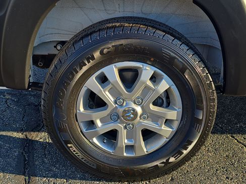 Used 2025 RAM ProMaster 2500 w/ Quick Order Package 22G SLT image 5