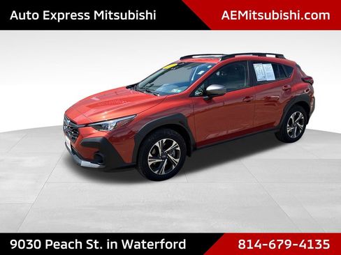 Used 2025 Subaru Crosstrek 2.0i Premium AWD/4WD image 3