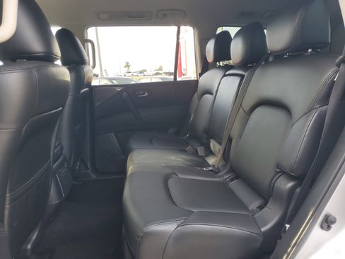 Used 2021 Nissan Armada SV image 18